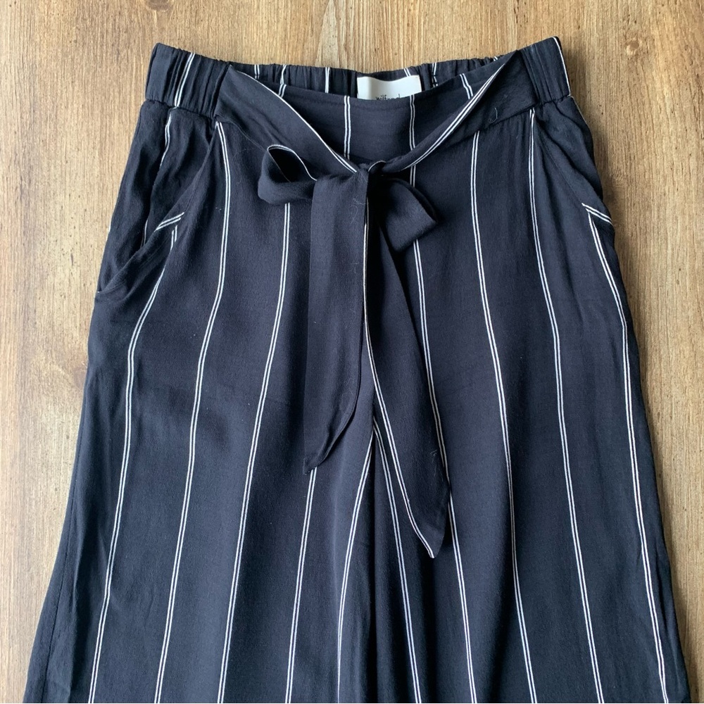 Wilfred Aritzia Faun High Waisted Wide Leg Ankle Crop Trouser Stripe Pants S